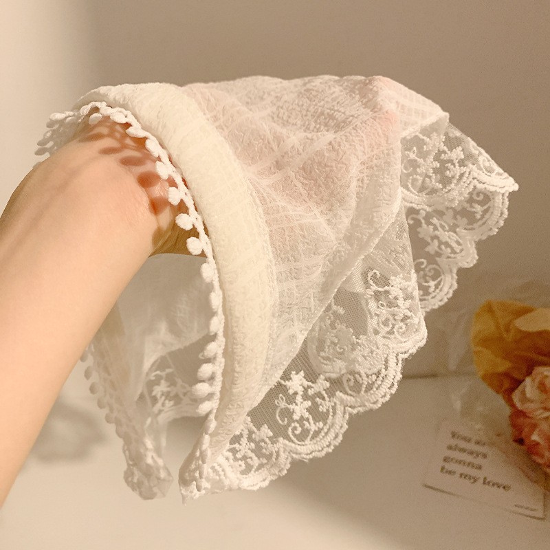 Luxury Bags Cute - ผ้าพันคอสามเหลี่ยม ผ้าคาดศีรษะ ผ้าคลุมศีรษะลูกไม้พรีเมียม กระเป๋าสไตล์ชนบท เครื่องประดับศีรษะสุดหรู อุปกรณ์เสริมผม